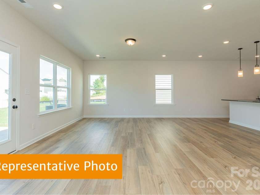 4224 Ruth Creek Court, Charlotte, NC 28216.  MLS# CAR4436322, YatesRealty ID 57653. 