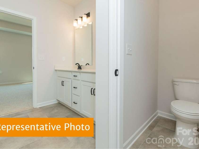 4224 Ruth Creek Court, Charlotte, NC 28216.  MLS# CAR4436322, YatesRealty ID 57653. 