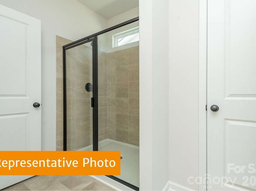 4224 Ruth Creek Court, Charlotte, NC 28216.  MLS# CAR4436322, YatesRealty ID 57653. 