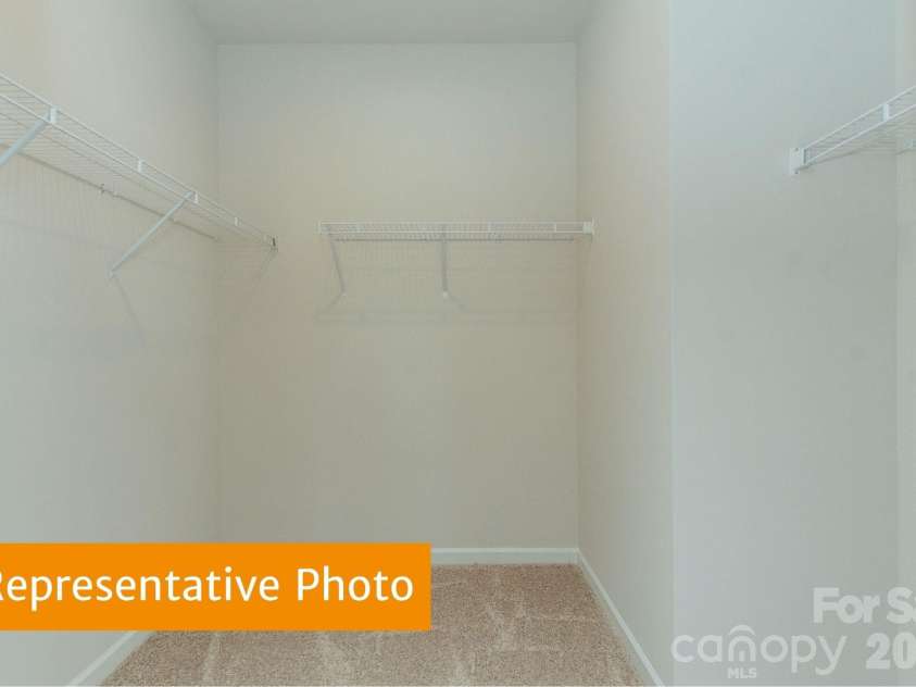 4224 Ruth Creek Court, Charlotte, NC 28216.  MLS# CAR4436322, YatesRealty ID 57653. 