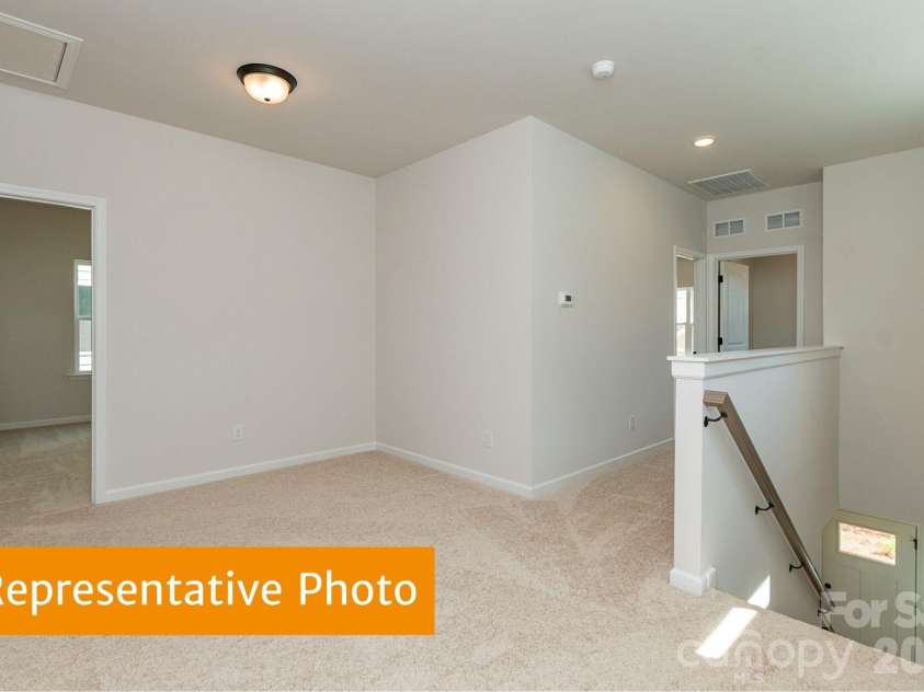 4224 Ruth Creek Court, Charlotte, NC 28216.  MLS# CAR4436322, YatesRealty ID 57653. 