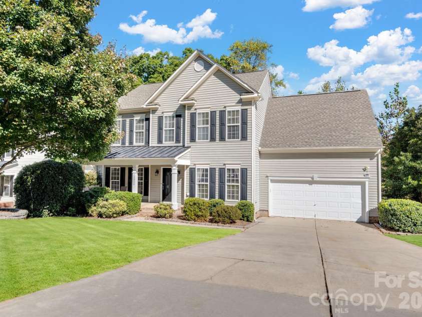 12025 Harmon Lane, Charlotte, NC 28134.  MLS# CAR4435649, YatesRealty ID 57656. 