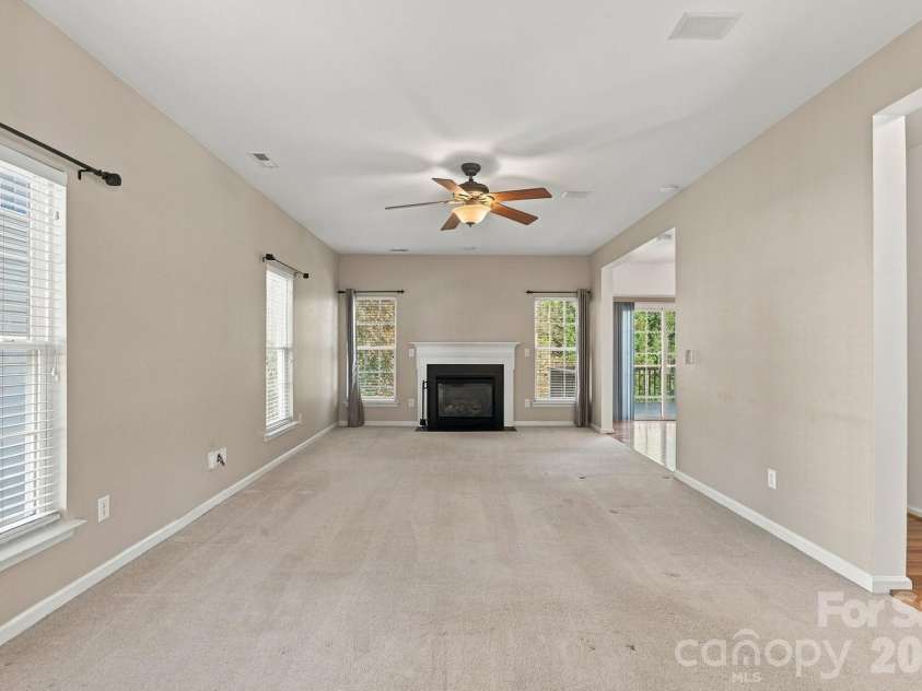12025 Harmon Lane, Charlotte, NC 28134.  MLS# CAR4435649, YatesRealty ID 57656. 