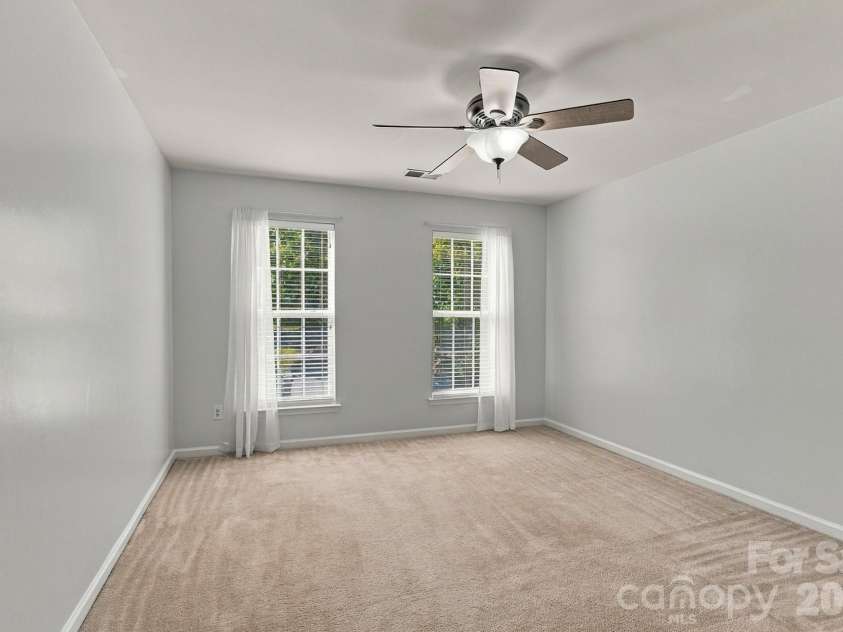 12025 Harmon Lane, Charlotte, NC 28134.  MLS# CAR4435649, YatesRealty ID 57656. 