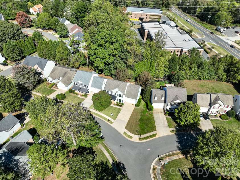 12025 Harmon Lane, Charlotte, NC 28134.  MLS# CAR4435649, YatesRealty ID 57656. 