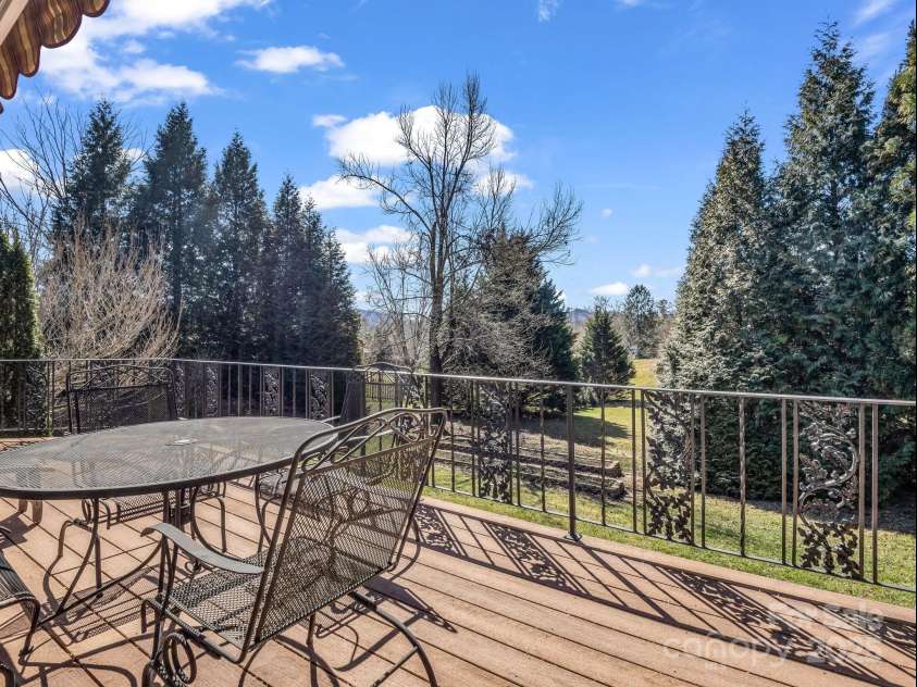 120 Yardley Court, Hendersonville, NC 28739.  MLS# CAR4226495, YatesRealty ID 5766. DECK HAS RETRACTIBLE AWNING