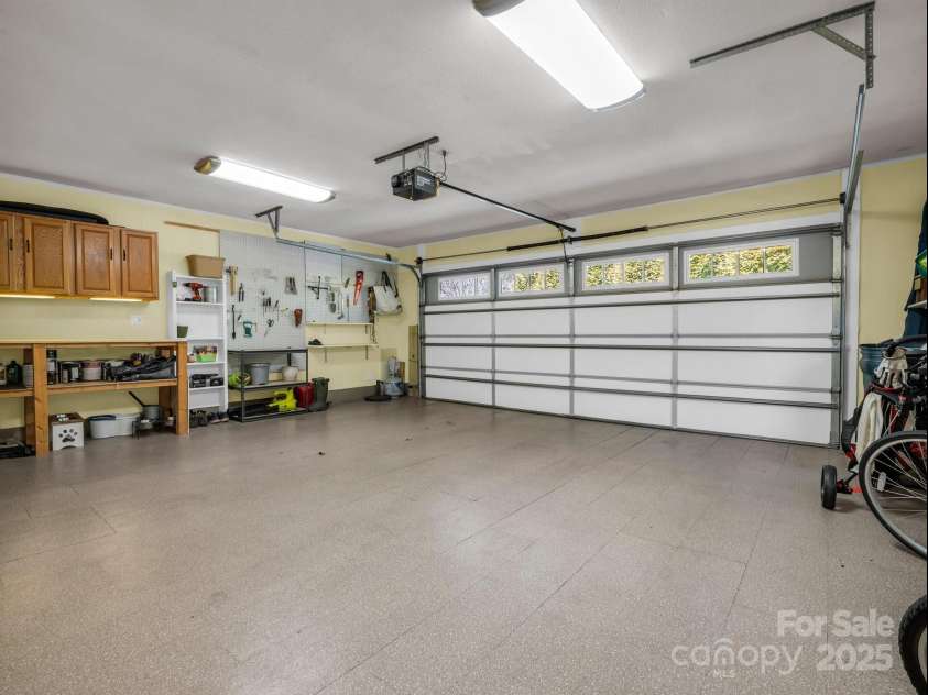 120 Yardley Court, Hendersonville, NC 28739.  MLS# CAR4226495, YatesRealty ID 5766. LARGE 2 CAR GARAGE MAIN LEVEL