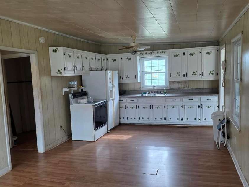 3272 Maple Lane Street, Connelly Springs, NC 28612.  MLS# CAR4356477, YatesRealty ID 5766. 