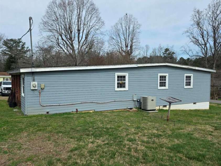 3272 Maple Lane Street, Connelly Springs, NC 28612.  MLS# CAR4356477, YatesRealty ID 5766. 