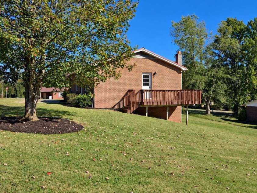3101 Prairie Court, Lenoir, NC 28645.  MLS# CAR4436348, YatesRealty ID 57663. 