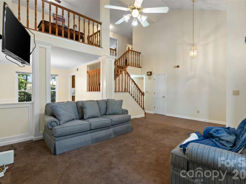 10913 Lassen Court, Charlotte, NC 28214.  MLS# CAR4434952, YatesRealty ID 57665. 