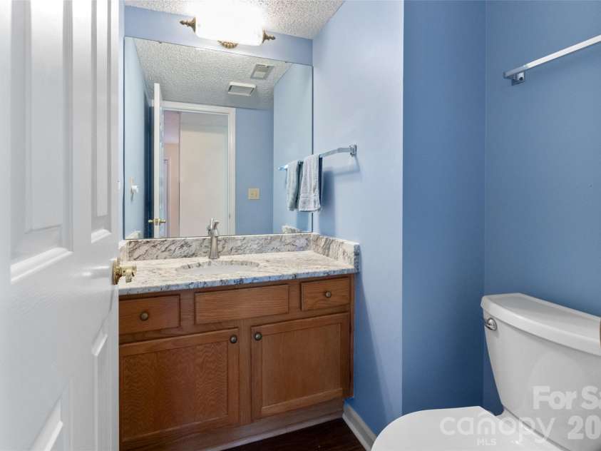 10913 Lassen Court, Charlotte, NC 28214.  MLS# CAR4434952, YatesRealty ID 57665. 