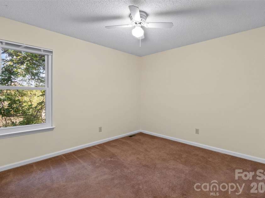 10913 Lassen Court, Charlotte, NC 28214.  MLS# CAR4434952, YatesRealty ID 57665. 