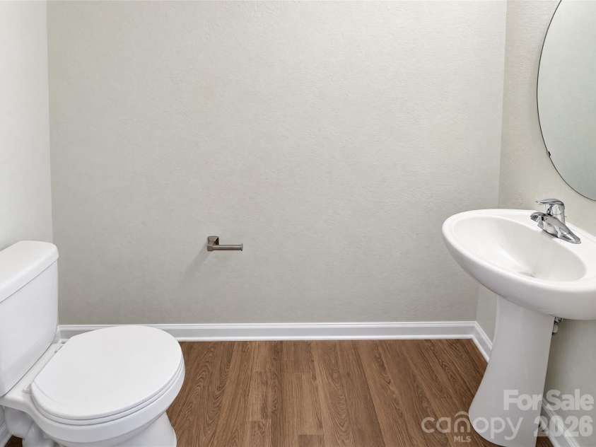 3306 Ellingford Road, Charlotte, NC 28214.  MLS# CAR4436381, YatesRealty ID 57668. 