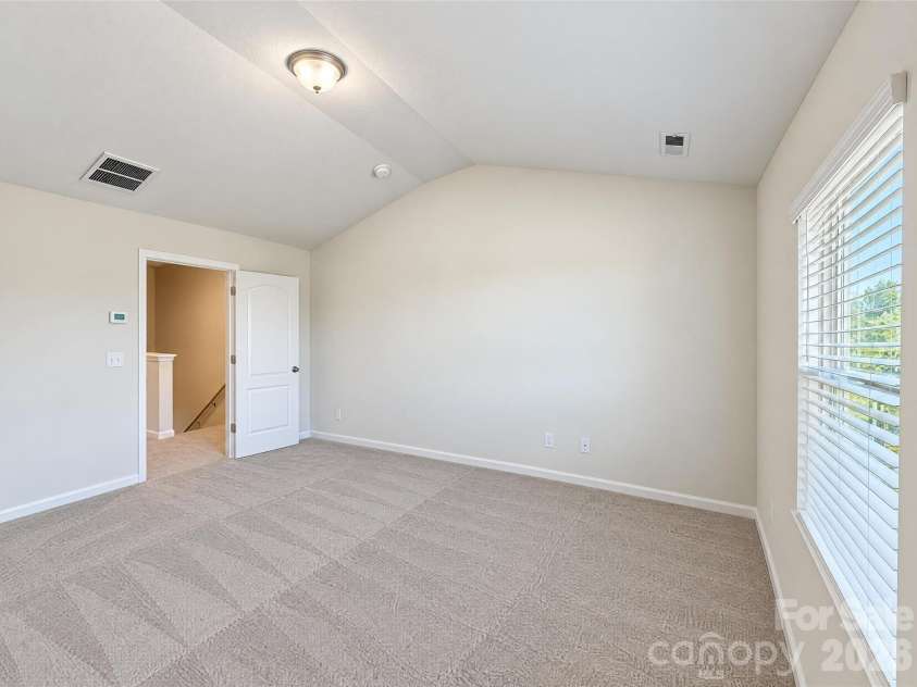 3306 Ellingford Road, Charlotte, NC 28214.  MLS# CAR4436381, YatesRealty ID 57668. 