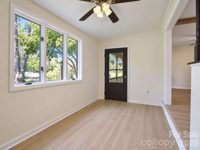 62 Hughey Drive, Mills River, NC 28759.  MLS# CAR4436207, YatesRealty ID 57671. Foyer