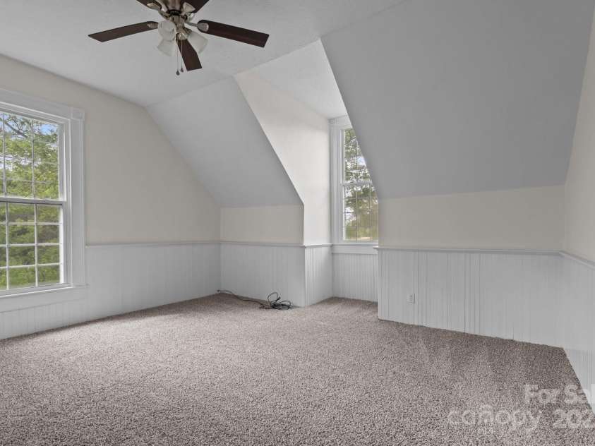 301 Central Street, Maxton, NC 28364.  MLS# CAR4327516, YatesRealty ID 5768. 