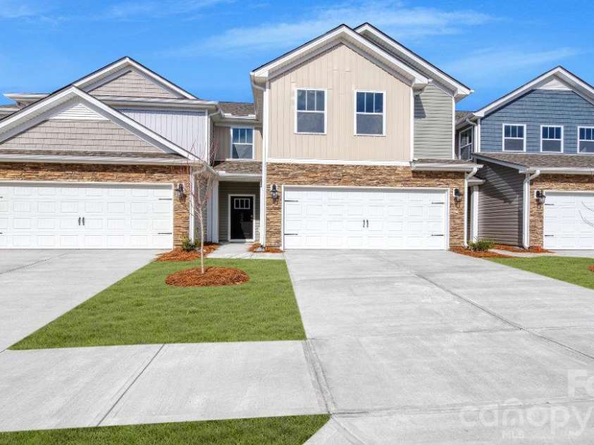 149 Sugg Trail, Weaverville, NC 28787.  MLS# CAR4436410, YatesRealty ID 57681. Photos are representative