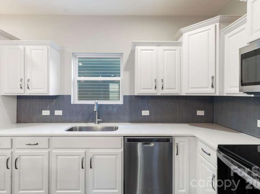 1023 Freeman View Drive, Albemarle, NC 28001.  MLS# CAR4429670, YatesRealty ID 57682. Kitchen view