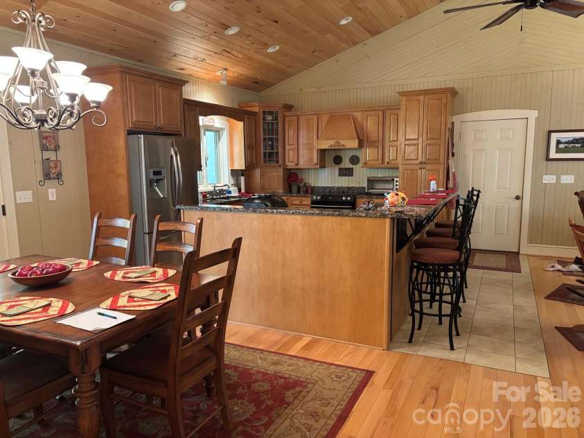 1661 Mckinney Mine Road, Spruce Pine, NC 28777.  MLS# CAR4436084, YatesRealty ID 57689. 