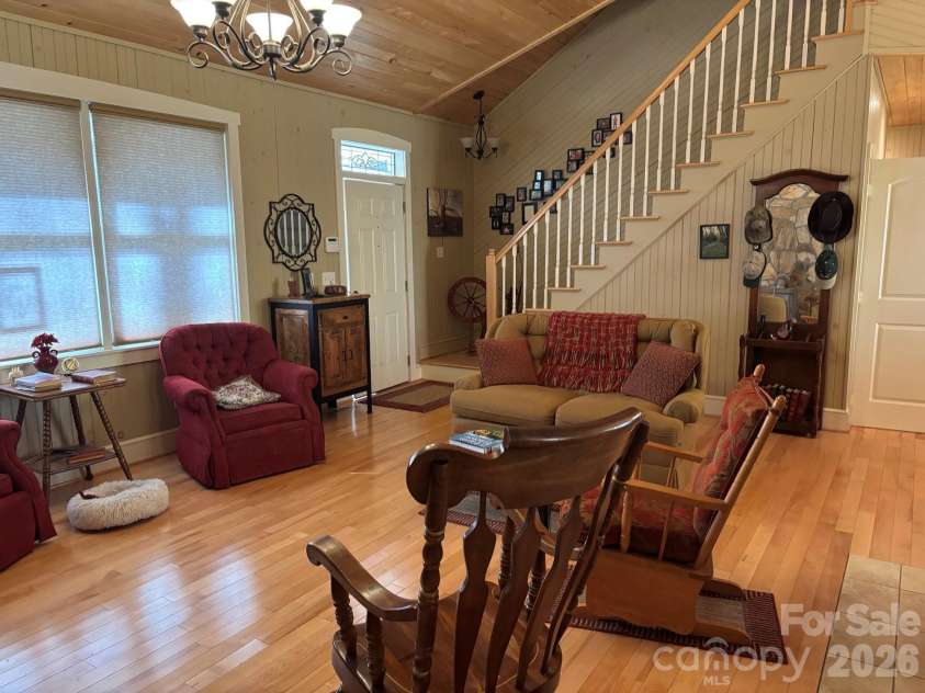 1661 Mckinney Mine Road, Spruce Pine, NC 28777.  MLS# CAR4436084, YatesRealty ID 57689. 