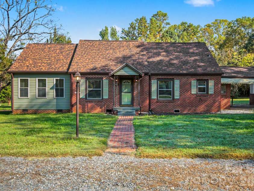730 Peach Orchard Road, Salisbury, NC 28147.  MLS# CAR4431418, YatesRealty ID 57692. 