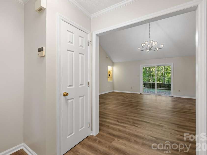 1312 Newfound Hollow Drive, Charlotte, NC 28214.  MLS# CAR4427413, YatesRealty ID 57695. 