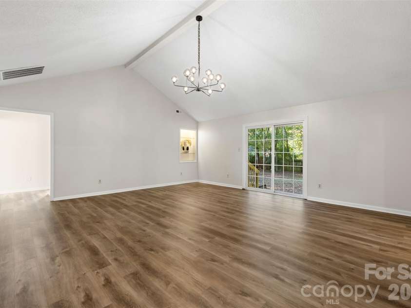 1312 Newfound Hollow Drive, Charlotte, NC 28214.  MLS# CAR4427413, YatesRealty ID 57695. 
