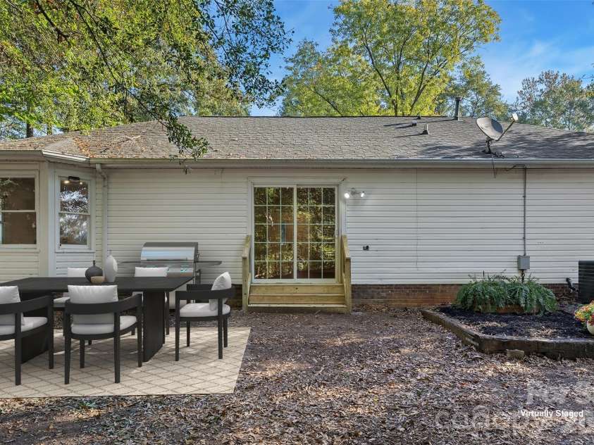 1312 Newfound Hollow Drive, Charlotte, NC 28214.  MLS# CAR4427413, YatesRealty ID 57695. Virtually Staged outdoor space
