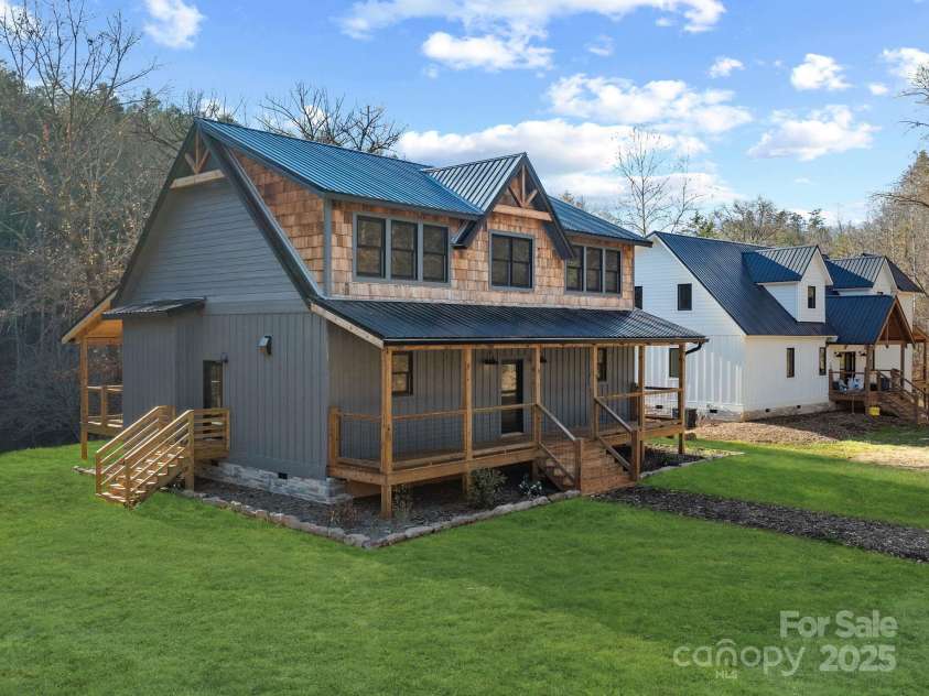 124 Light Waters Drive, Cullowhee, NC 28723.  MLS# CAR4220899, YatesRealty ID 577. 