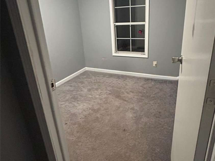 517 Ridgeway Place, Lenoir, NC 28645.  MLS# CAR4197423, YatesRealty ID 577. 