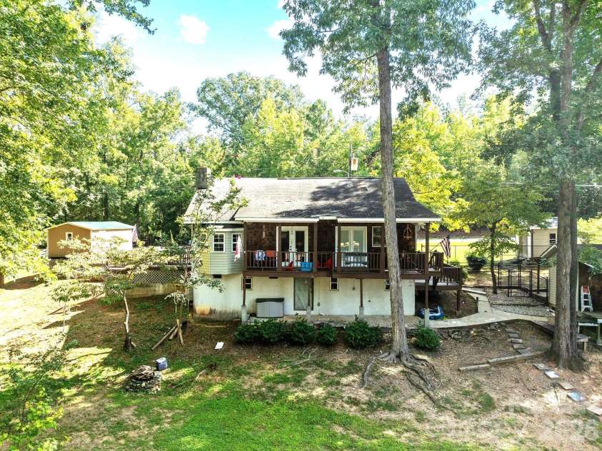746 Springwood Drive, Mount Gilead, NC 27306.  MLS# CAR4434780, YatesRealty ID 57701. 