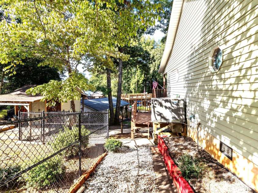 746 Springwood Drive, Mount Gilead, NC 27306.  MLS# CAR4434780, YatesRealty ID 57701. 