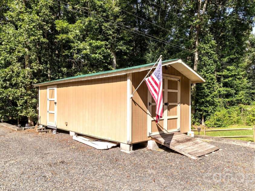 746 Springwood Drive, Mount Gilead, NC 27306.  MLS# CAR4434780, YatesRealty ID 57701. 