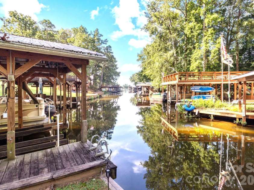 746 Springwood Drive, Mount Gilead, NC 27306.  MLS# CAR4434780, YatesRealty ID 57701. 
