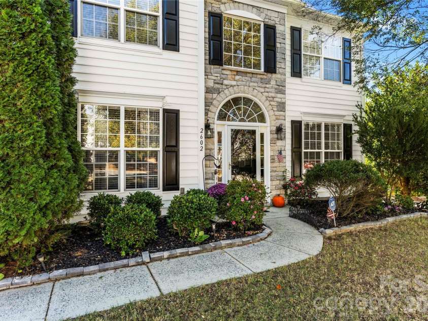 2602 Mullis Lane, Matthews, NC 28105.  MLS# CAR4436447, YatesRealty ID 57706. 