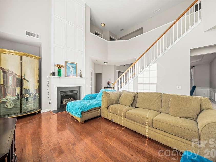 2602 Mullis Lane, Matthews, NC 28105.  MLS# CAR4436447, YatesRealty ID 57706. 