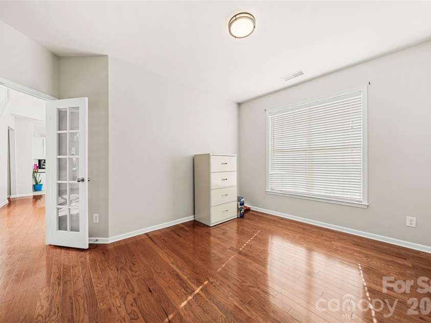 2602 Mullis Lane, Matthews, NC 28105.  MLS# CAR4436447, YatesRealty ID 57706. 