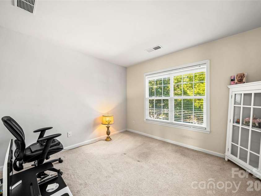 2602 Mullis Lane, Matthews, NC 28105.  MLS# CAR4436447, YatesRealty ID 57706. 