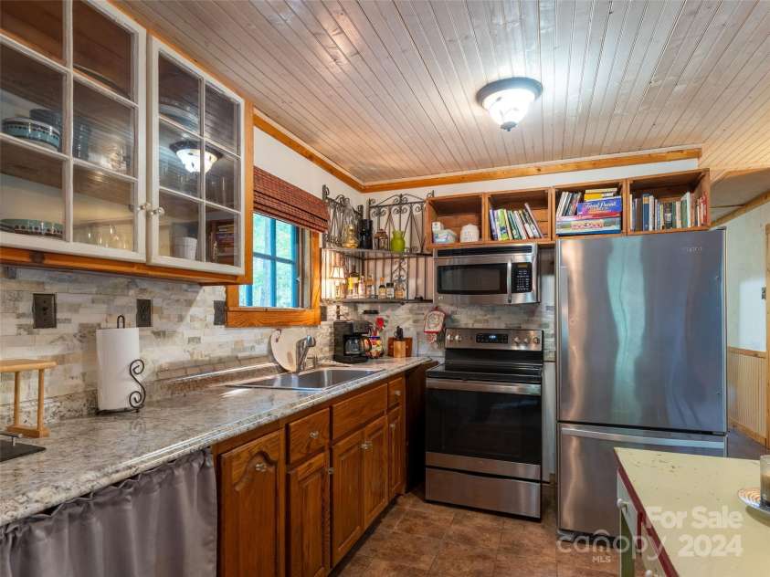 1563 Green River Cove Road, Saluda, NC 28773.  MLS# CAR4157583, YatesRealty ID 5771. 