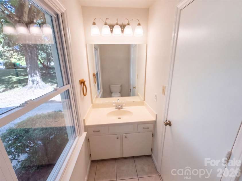 12006 Painted Tree Road, Charlotte, NC 28226.  MLS# CAR4436220, YatesRealty ID 57711. 