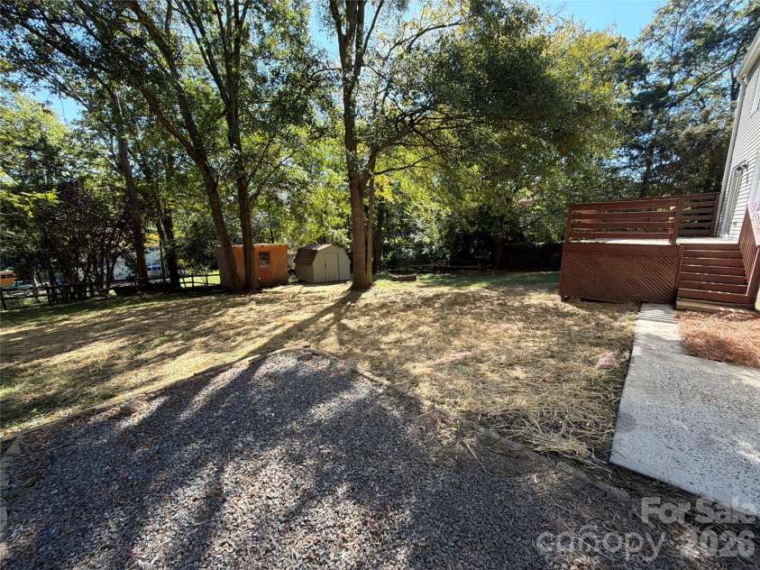 12006 Painted Tree Road, Charlotte, NC 28226.  MLS# CAR4436220, YatesRealty ID 57711. 