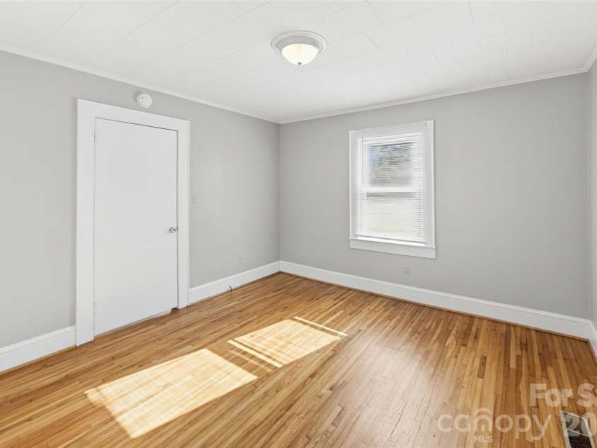 156 Wilson Street, Concord, NC 28025.  MLS# CAR4435496, YatesRealty ID 57715. 