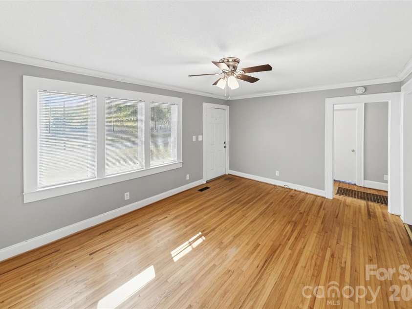 156 Wilson Street, Concord, NC 28025.  MLS# CAR4435496, YatesRealty ID 57715. 