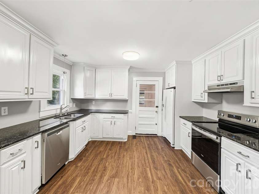 156 Wilson Street, Concord, NC 28025.  MLS# CAR4435496, YatesRealty ID 57715. 