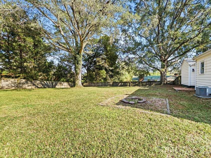 156 Wilson Street, Concord, NC 28025.  MLS# CAR4435496, YatesRealty ID 57715. 