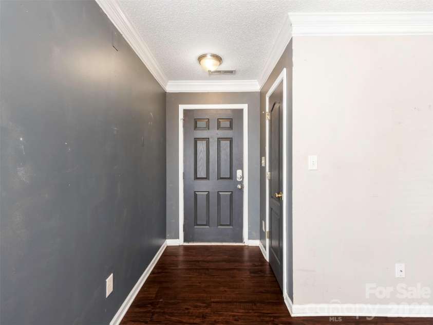 343 Amir Circle, Matthews, NC 28105.  MLS# CAR4435994, YatesRealty ID 57720. 