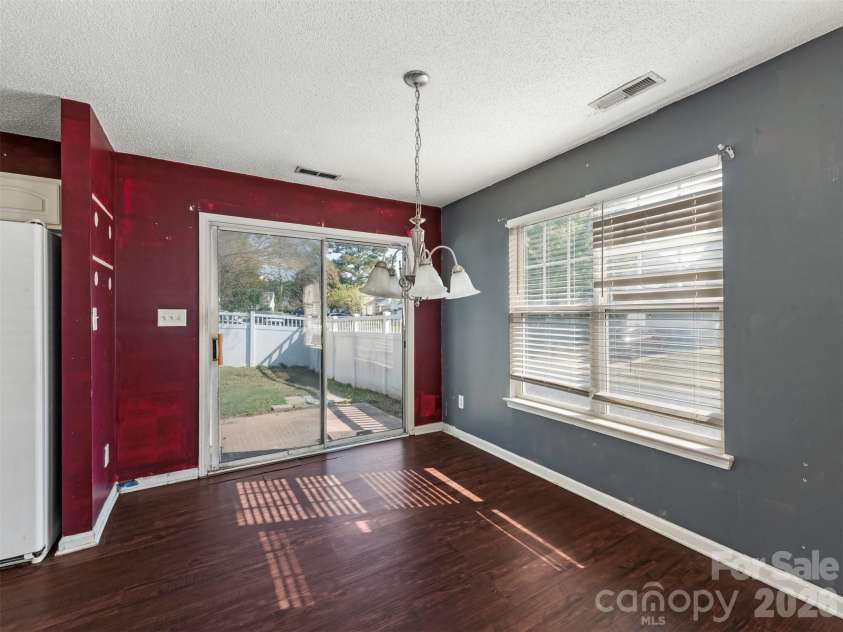 343 Amir Circle, Matthews, NC 28105.  MLS# CAR4435994, YatesRealty ID 57720. 