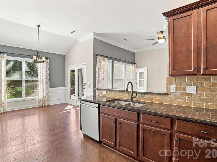 2001 Blackberry Lane, Lancaster, SC 29720.  MLS# CAR4436400, YatesRealty ID 57724. 