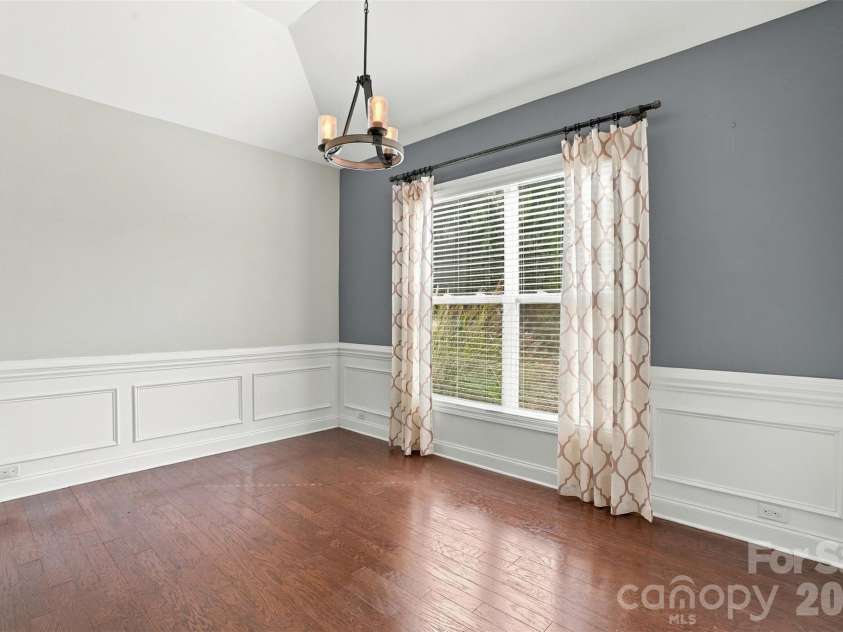 2001 Blackberry Lane, Lancaster, SC 29720.  MLS# CAR4436400, YatesRealty ID 57724. Dining area